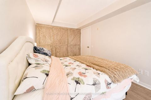 Photo 8 at 207 - 1050 The Queensway, City Centre West, Toronto