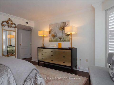 Photo 23 at 404 - 251 Queens Quay W, Waterfront Communities C1, Toronto