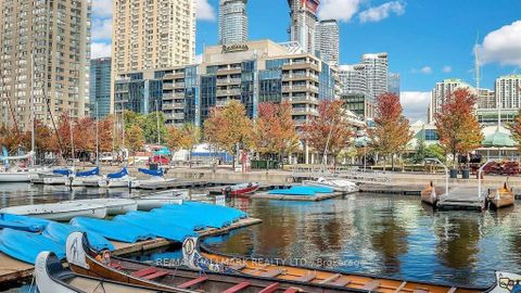 Photo 32 at 404 - 251 Queens Quay W, Waterfront Communities C1, Toronto