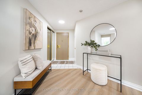 Photo 4 at 206B - 3231 Eglinton Avenue E, Scarborough Village, Toronto