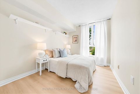 Photo 21 at 206B - 3231 Eglinton Avenue E, Scarborough Village, Toronto
