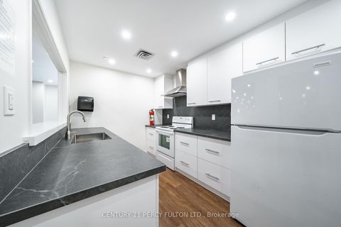 Photo 25 at 206B - 3231 Eglinton Avenue E, Scarborough Village, Toronto