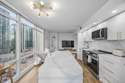 Photo 2 at 1002 - 4K Spadina Avenue, Waterfront Communities C1, Toronto