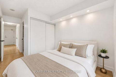 Photo 8 at 1002 - 4K Spadina Avenue, Waterfront Communities C1, Toronto