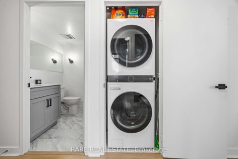 Photo 12 at 1002 - 4K Spadina Avenue, Waterfront Communities C1, Toronto