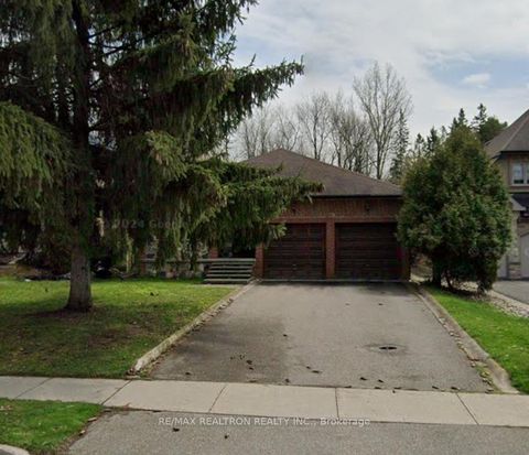 Photo 0 at 179 Douglas Road, Oak Ridges Lake Wilcox, Richmond Hill