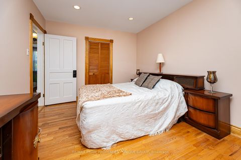 Photo 13 at 3 Sparkhall Avenue, North Riverdale, Toronto