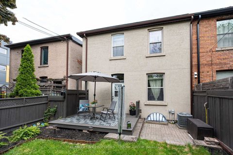 Photo 33 at 3 Sparkhall Avenue, North Riverdale, Toronto