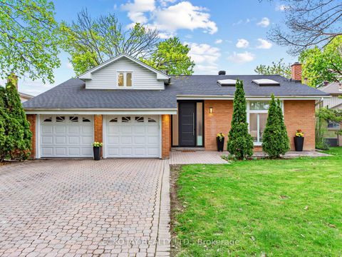 Photo 0 at 27 Silkwood Crescent, Henry Farm, Toronto