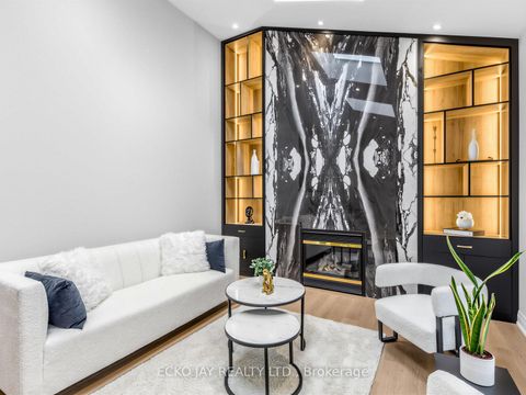 Photo 5 at 27 Silkwood Crescent, Henry Farm, Toronto