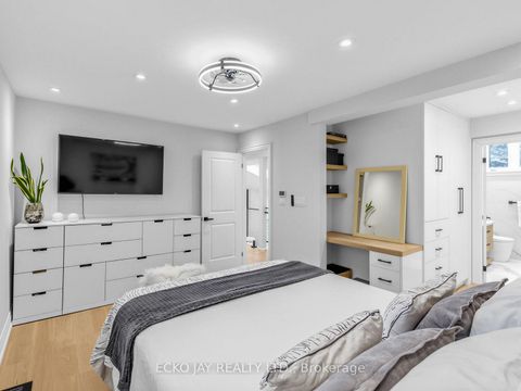 Photo 20 at 27 Silkwood Crescent, Henry Farm, Toronto