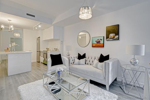 Photo 5 at 203 - 57 St. Joseph Street, Bay Street Corridor, Toronto