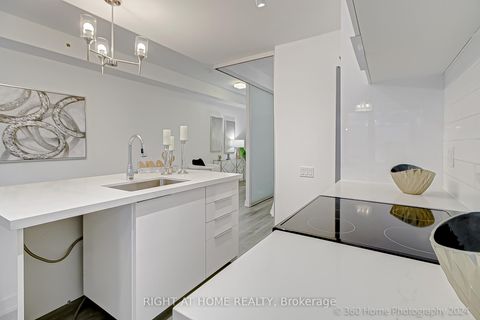 Photo 10 at 203 - 57 St. Joseph Street, Bay Street Corridor, Toronto