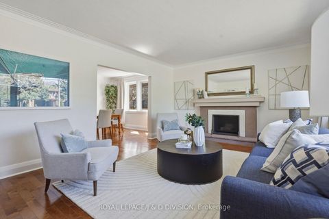 Photo 6 at 111 Warwood Road, City Centre West, Toronto