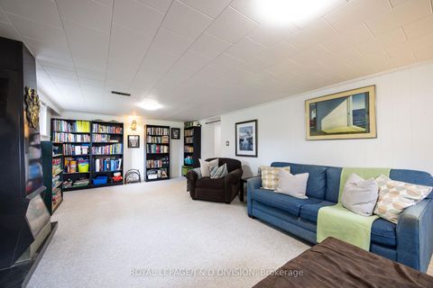 Photo 16 at 48 Greengrove Crescent, Donalda, Toronto