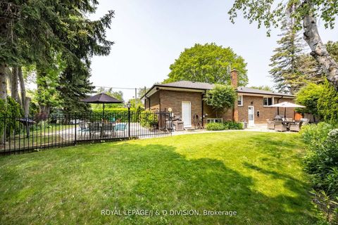 Photo 23 at 48 Greengrove Crescent, Donalda, Toronto