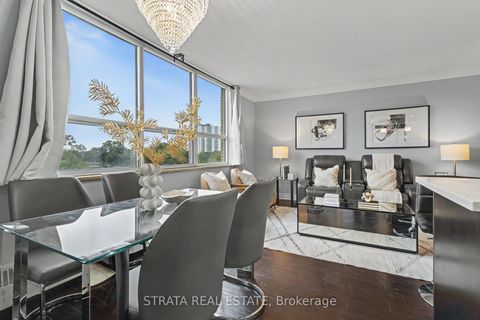 Photo 2 at 715 - 5 Parkway Forest Drive, Henry Farm, Toronto