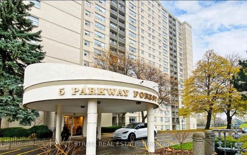 Photo 24 at 715 - 5 Parkway Forest Drive, Henry Farm, Toronto