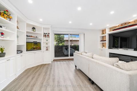 Photo 3 at 159 - 50 Scarborough Golf Club Road, Scarborough Village, Toronto