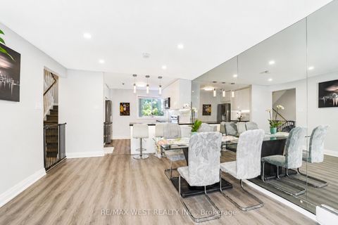 Photo 4 at 159 - 50 Scarborough Golf Club Road, Scarborough Village, Toronto