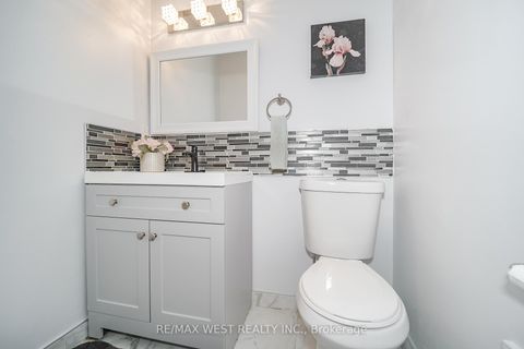 Photo 8 at 159 - 50 Scarborough Golf Club Road, Scarborough Village, Toronto