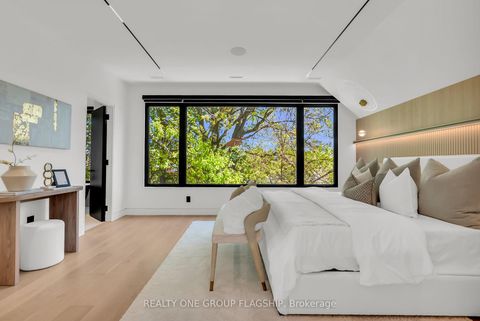 Photo 22 at 7 Bentley Drive, Queensway, Toronto