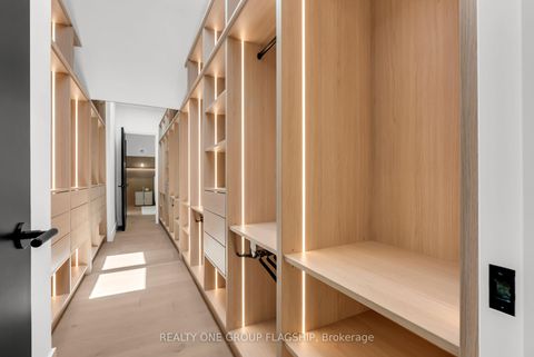 Photo 24 at 7 Bentley Drive, Queensway, Toronto