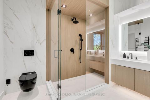 Photo 26 at 7 Bentley Drive, Queensway, Toronto