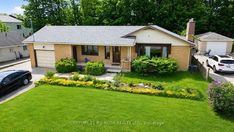 Photo 0 at 823 Essa Road, Holly, Barrie