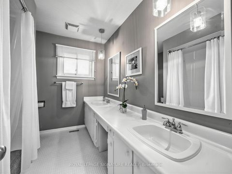 Photo 24 at 24 Rockland Drive, Steeles, Toronto