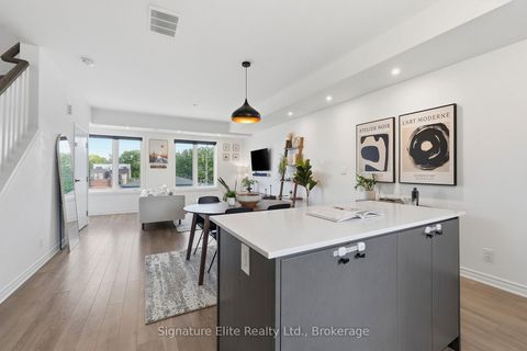 Photo 8 at 11 - 3580 Lake Shore Boulevard W, Long Branch, Toronto