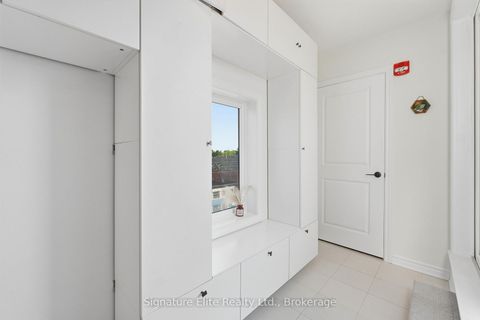 Photo 27 at 11 - 3580 Lake Shore Boulevard W, Long Branch, Toronto