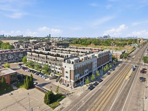 Photo 37 at 11 - 3580 Lake Shore Boulevard W, Long Branch, Toronto