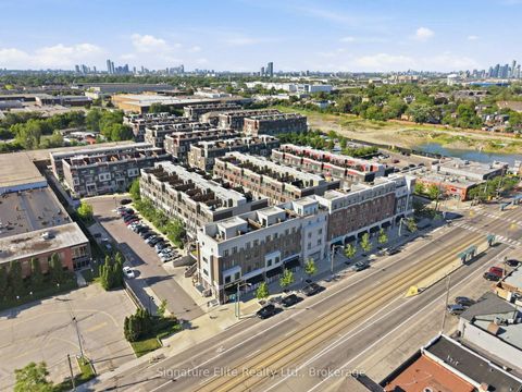 Photo 38 at 11 - 3580 Lake Shore Boulevard W, Long Branch, Toronto