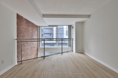 Photo 15 at 625 - 1029 King Street W, Niagara, Toronto