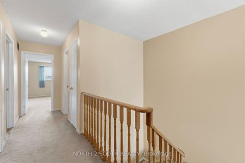 Photo 25 at 9 Millbank Court, Brownridge, Vaughan