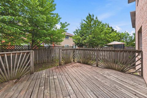 Photo 41 at 9 Millbank Court, Brownridge, Vaughan