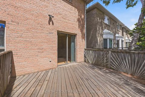 Photo 42 at 9 Millbank Court, Brownridge, Vaughan