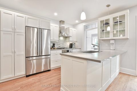 Photo 13 at 611 Windermere Avenue, Bloor West Village, Toronto