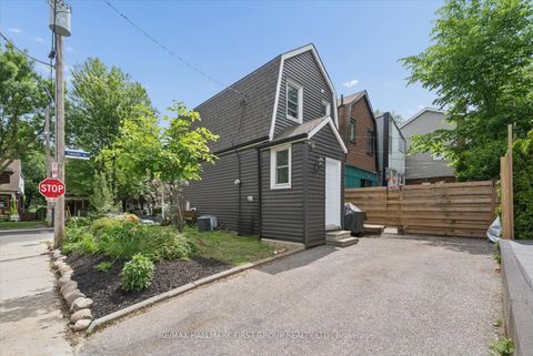 Photo 28 at 16 Cassels Avenue, Danforth, Toronto