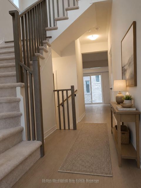 Photo 7 at 111 Sagewood Avenue, Painswick South, Barrie