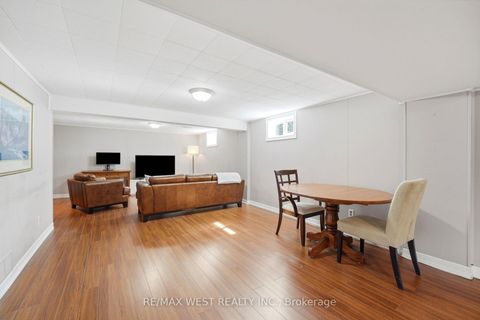 Photo 9 at 2 Renault Crescent, Humber Heights, Toronto