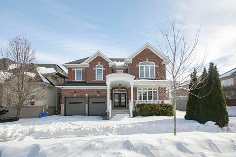 Photo 0 at 35 Morland Crescent, Bayview Northeast, Aurora