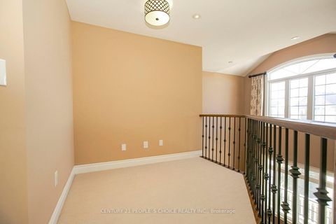 Photo 26 at 35 Morland Crescent, Bayview Northeast, Aurora