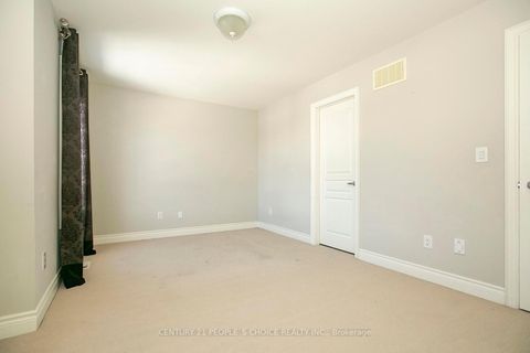 Photo 38 at 35 Morland Crescent, Bayview Northeast, Aurora