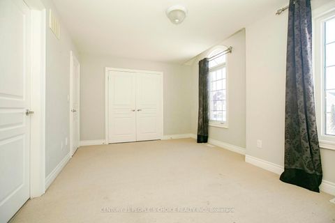 Photo 39 at 35 Morland Crescent, Bayview Northeast, Aurora