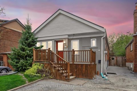 Photo 4 at 595 Northcliffe Boulevard, Oakwood Village, Toronto