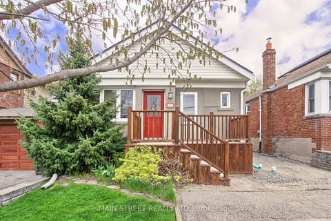 Photo 5 at 595 Northcliffe Boulevard, Oakwood Village, Toronto