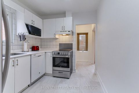 Photo 15 at 595 Northcliffe Boulevard, Oakwood Village, Toronto
