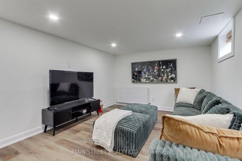 Photo 28 at 595 Northcliffe Boulevard, Oakwood Village, Toronto
